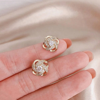 Boucles d'oreilles en zirconiaux de luxe léger, simples, à motif croisé et creux, géométriques, pour mariage, cadeaux d'exception pour femmes